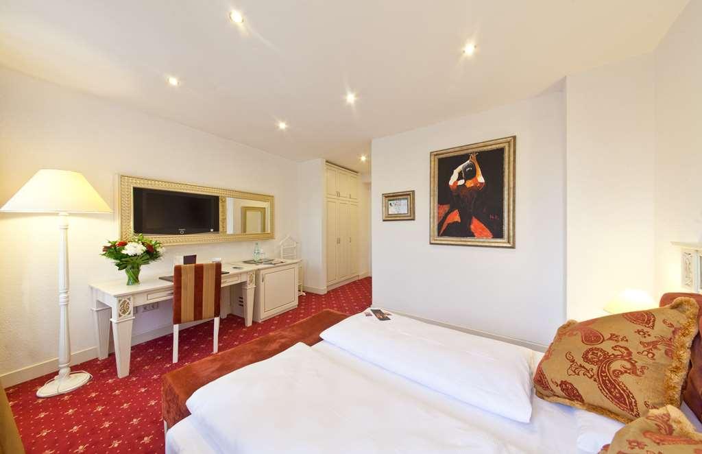 Hotel Unique Dortmund Hauptbahnhof Quarto foto