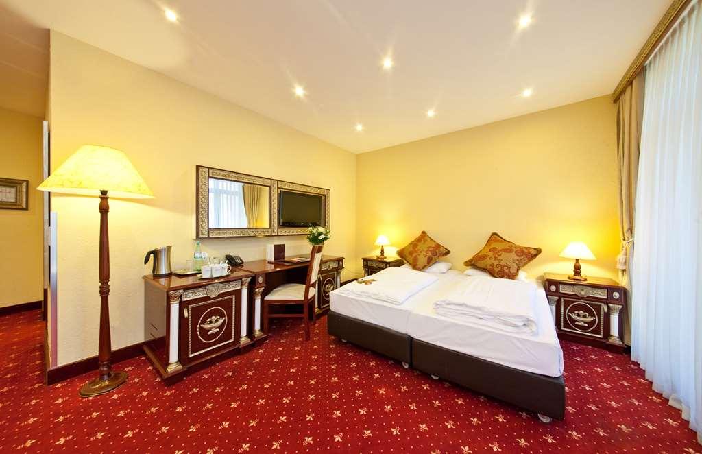 Hotel Unique Dortmund Hauptbahnhof Quarto foto